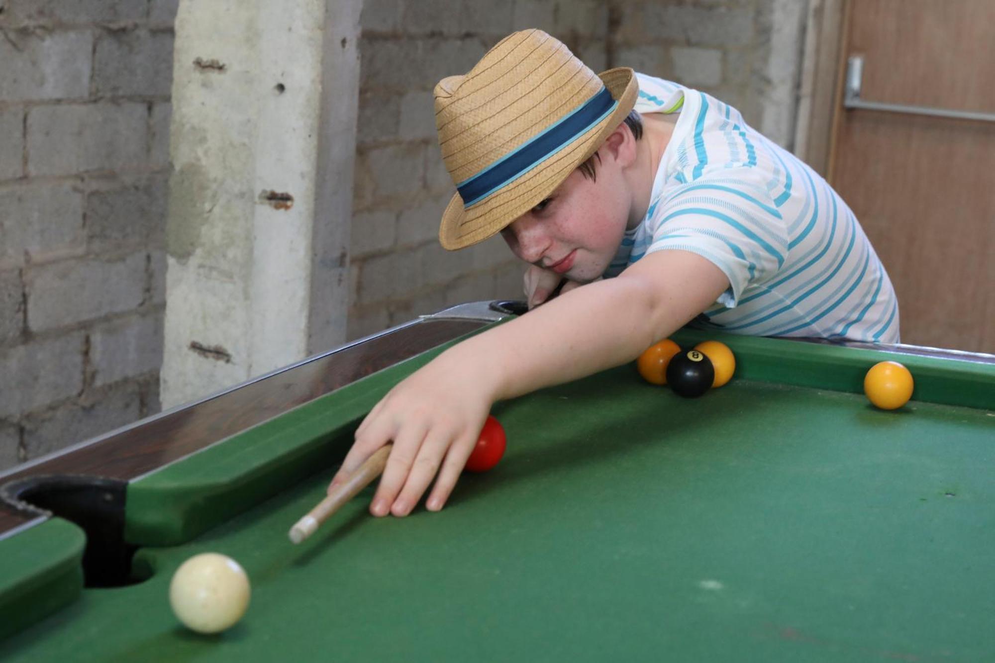 Caalm Camp Hotel Stour Provost Bagian luar foto